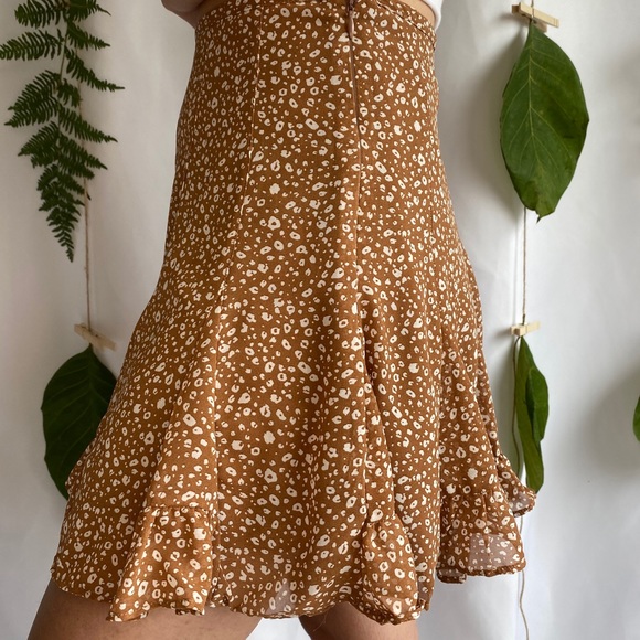 Ruffled Mini Skirt - Picture 3 of 3